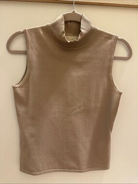 Mainbocher Sleeveless Turtleneck Knit Top - Taupe